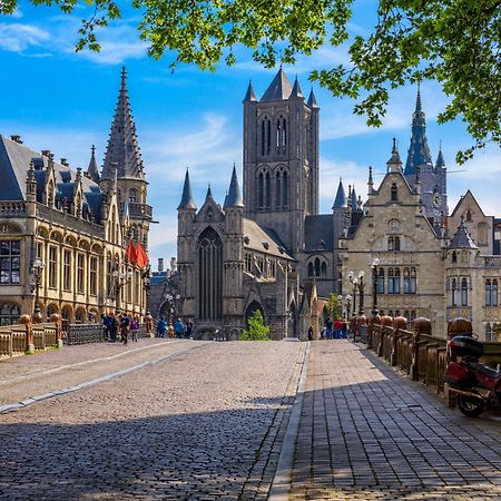 Guesthouse Private Studio Nearby Old Town Gent Bagian luar foto