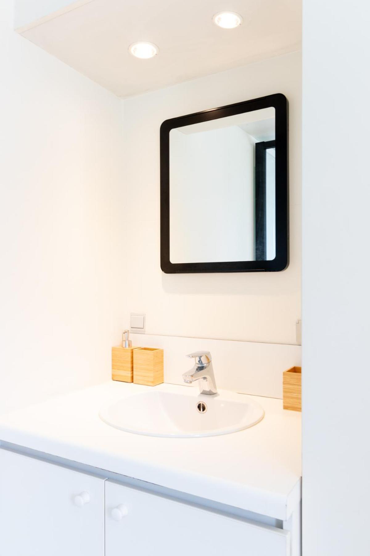 Guesthouse Private Studio Nearby Old Town Gent Bagian luar foto