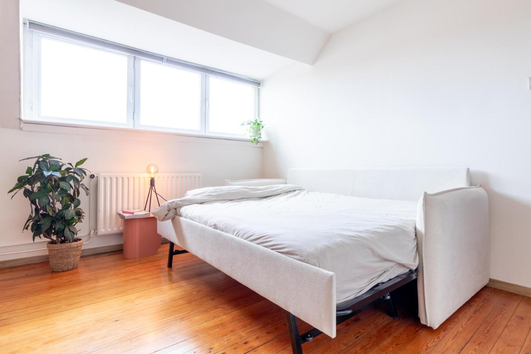 Guesthouse Private Studio Nearby Old Town Gent Bagian luar foto