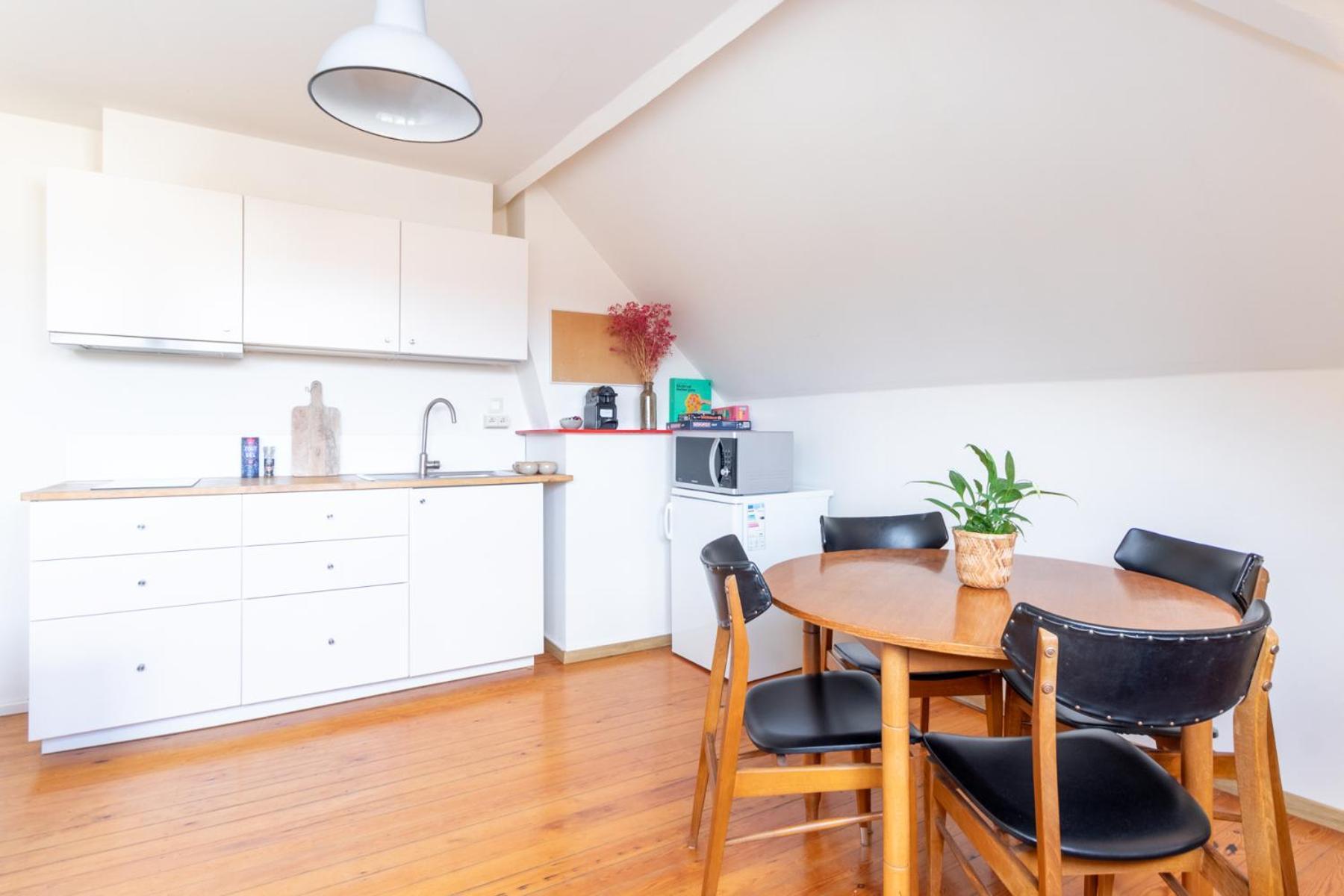 Guesthouse Private Studio Nearby Old Town Gent Bagian luar foto